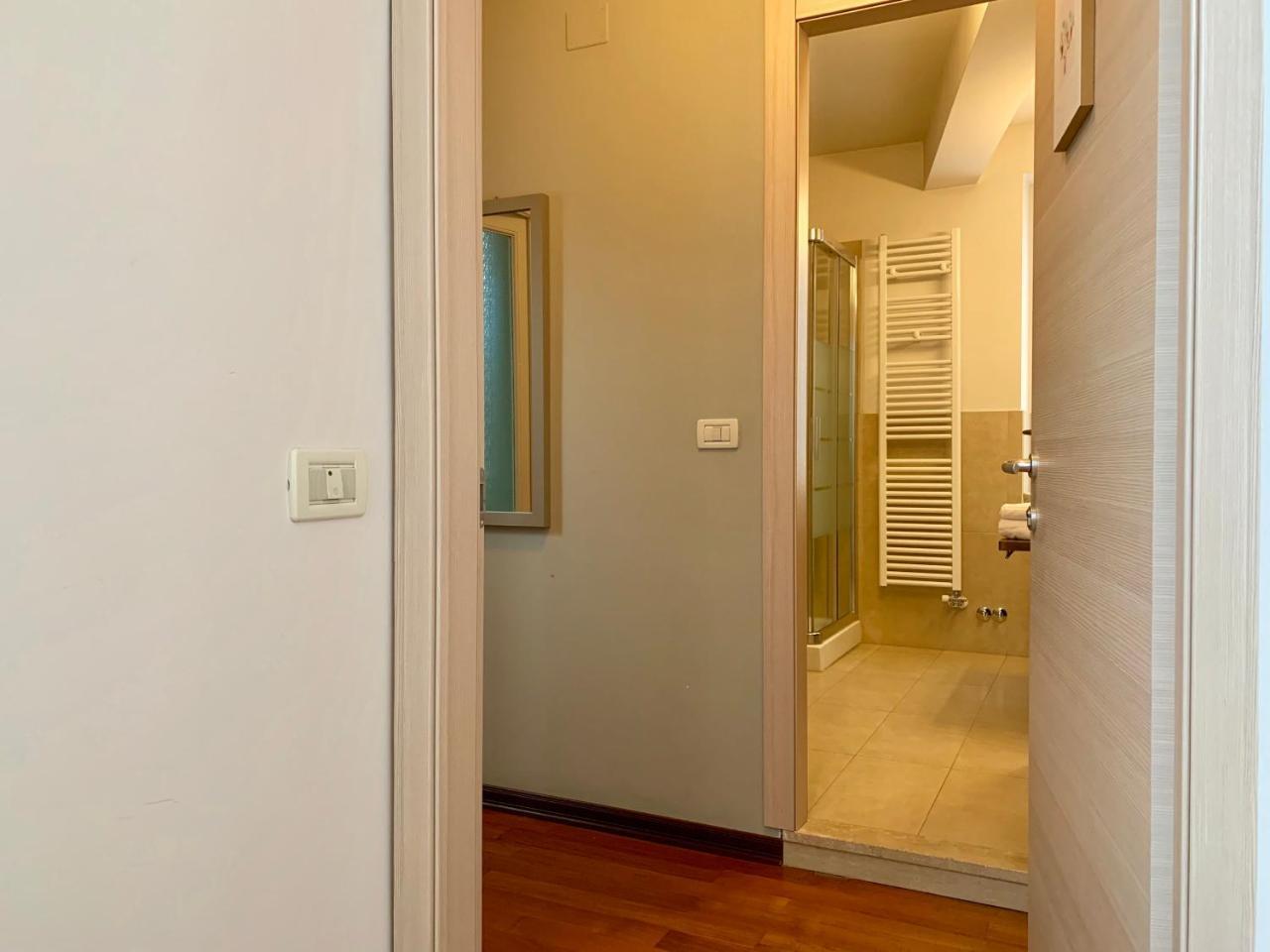 Porta Ronca - B&B, Suites & Apts Rho Eksteriør billede