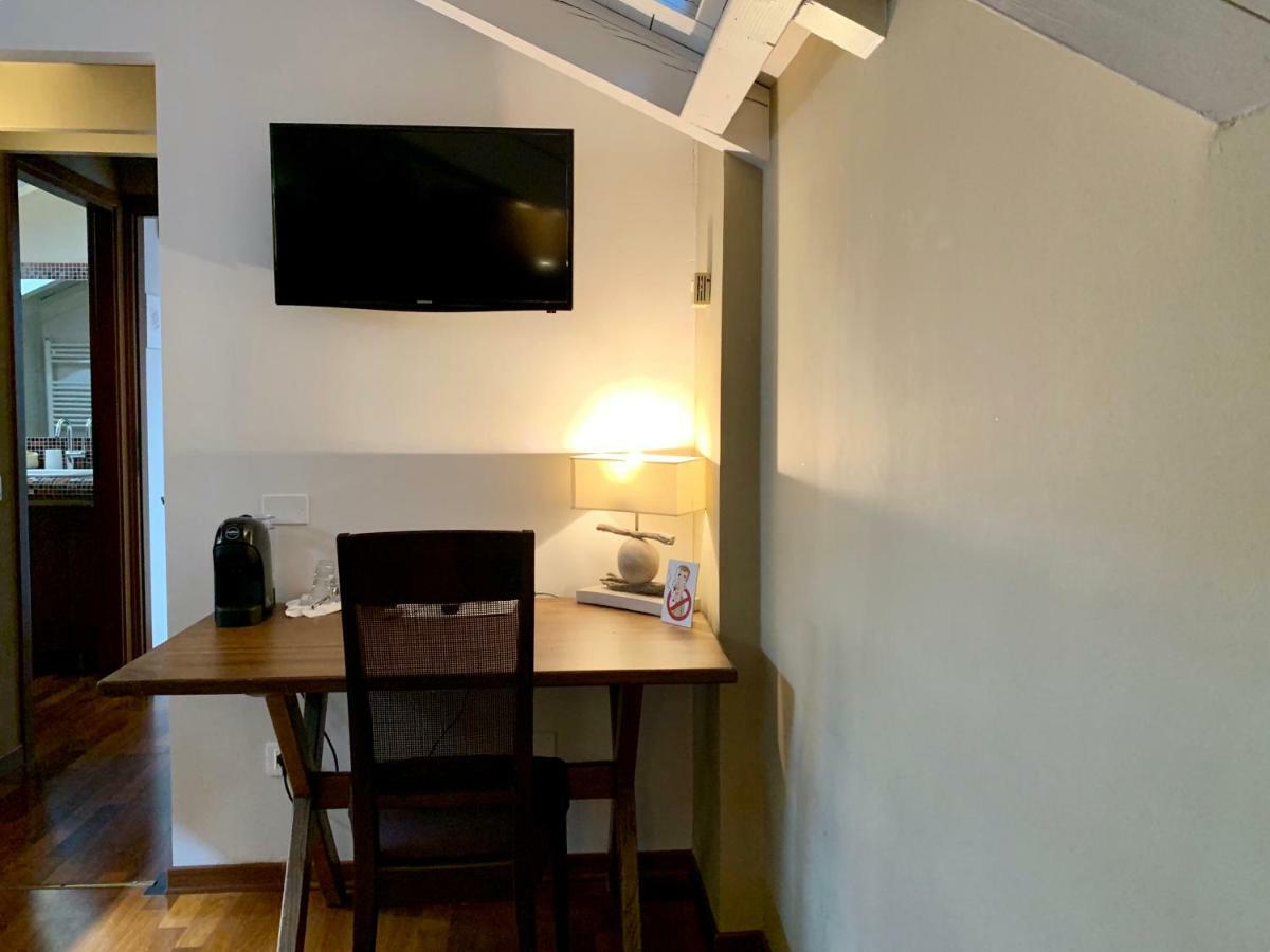 Porta Ronca - B&B, Suites & Apts Rho Eksteriør billede